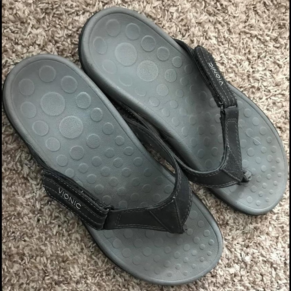 Vionic flip flop 7—7-1/2